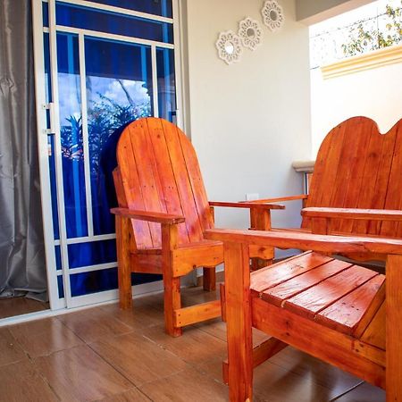Villa Confortable De 2 Habitaciones เปเดร์นาเลส ภายนอก รูปภาพ